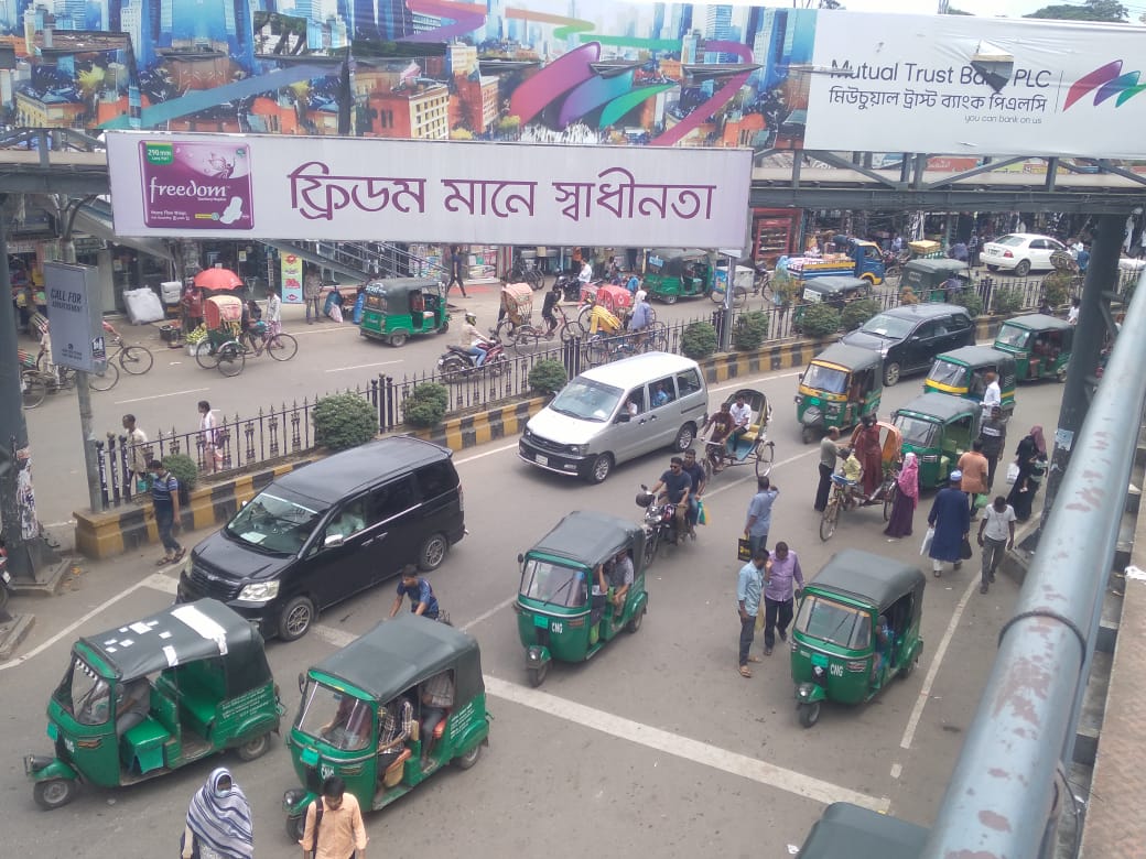 সিলেটে যত্রতত্র সিএনজি পার্কিং বন্ধ: ৩০টি নির্ধারিত স্ট্যান্ড ঘোষণা, অভিযান শুরু